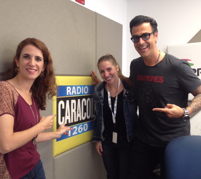 En radio Caracol El gato entrevista a Laura Aiello